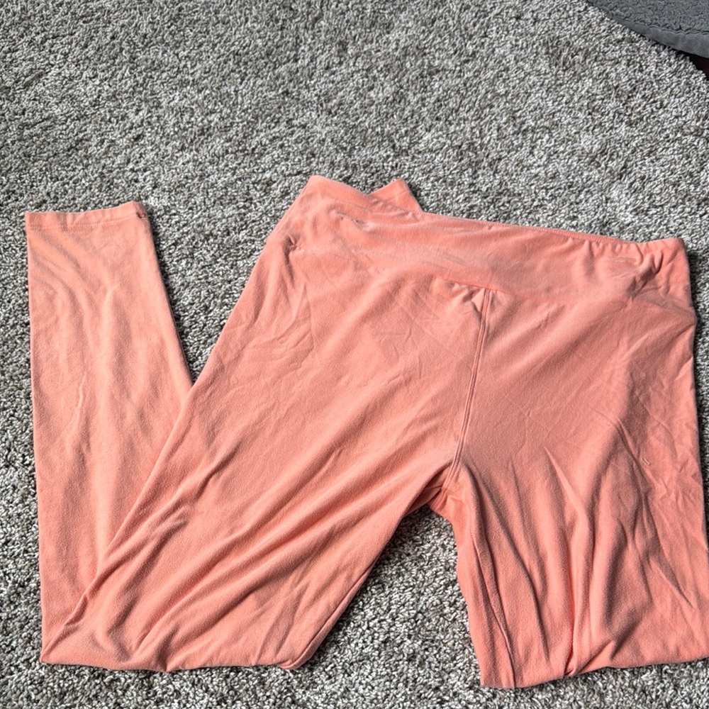 LuLaRoe Peach Top